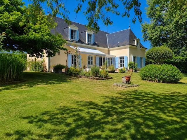 Vente Maison 5 pièces 188 m2 Château du Loir