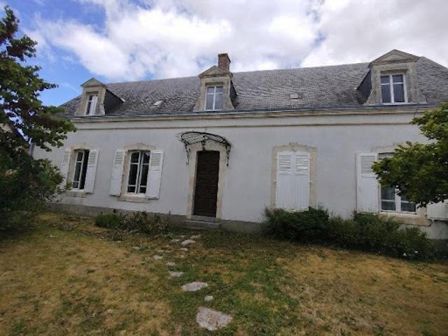 Vente Maison 5 pièces 188 m2 Roézé sur Sarthe