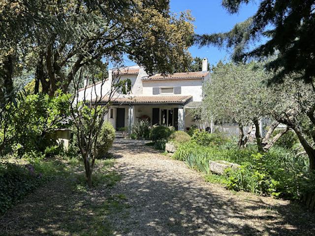 Vente Maison 5 pièces 188 m2 Uzès