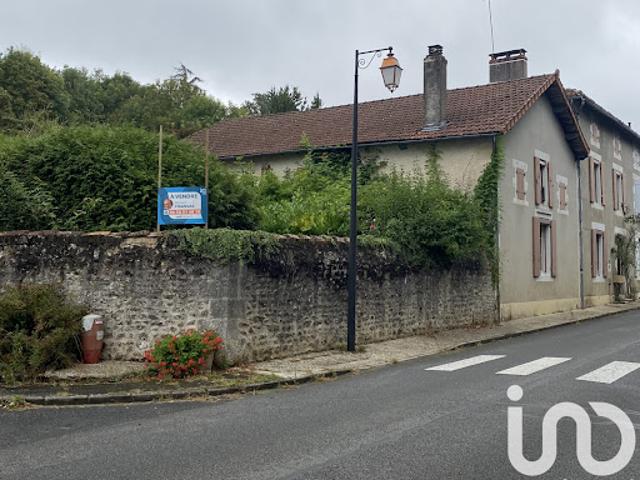 Vente Maison 5 pièces 180 m2 Confolens