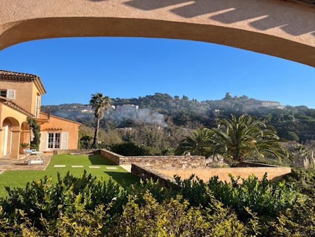 Vente Maison 5 pièces 180 m2 Grimaud