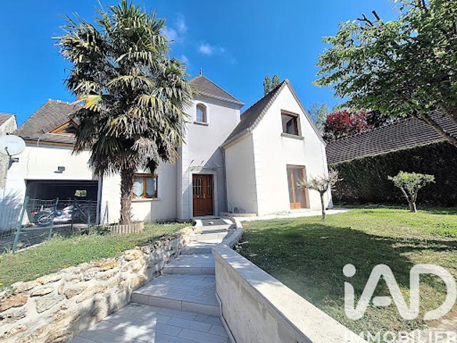 Vente Maison 5 pièces 180 m2 Saint Cyr sur Morin