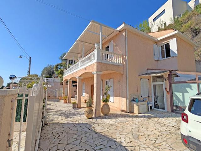 Vente Villa 5 pièces 197 m2 Nice
