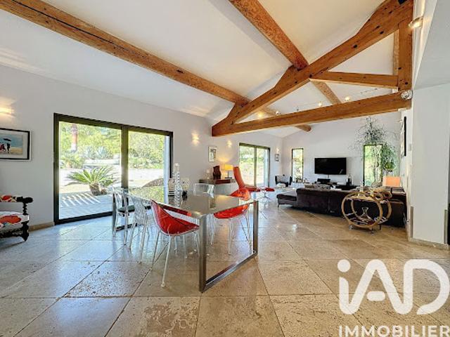 Vente Maison 5 pièces 181 m2 Grimaud