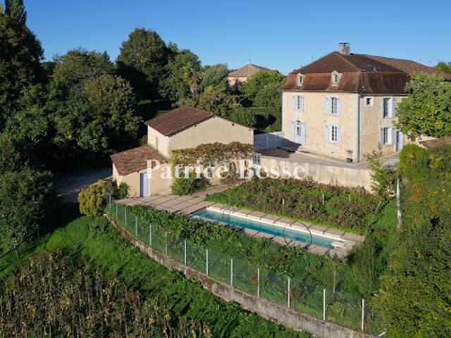 Vente Maison 5 pièces 181 m2 Riberac