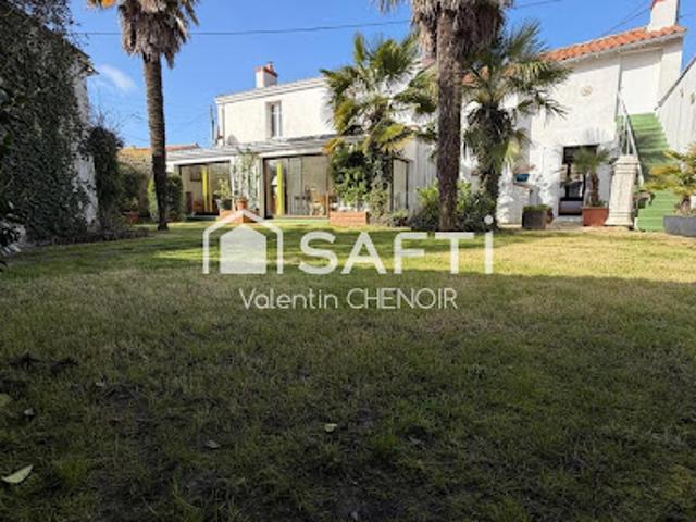 Vente Maison 5 pièces 182 m2 Saint Léger les Vignes