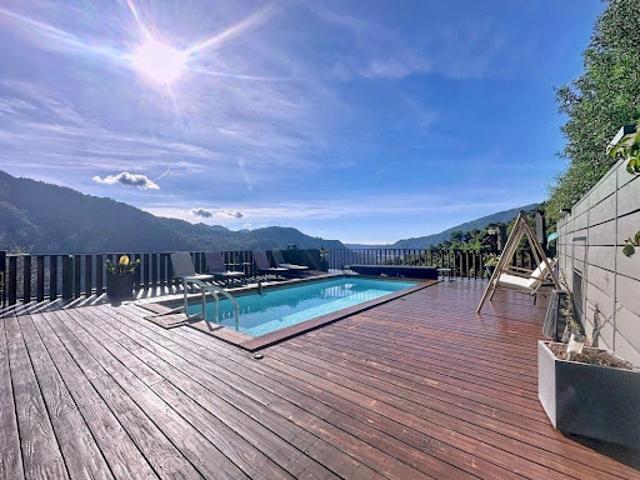 Vente Maison 5 pièces 183 m2 Saint Martin du Var