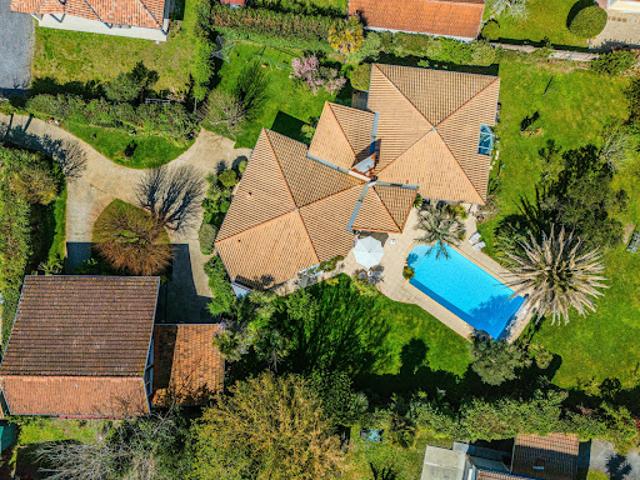 Vente Maison 5 pièces 183 m2 La Teste de Buch
