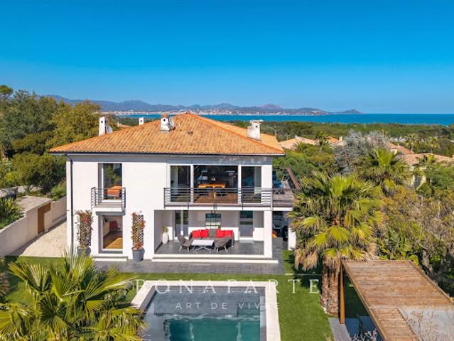 Vente Maison 5 pièces 183 m2 Saint aygulf