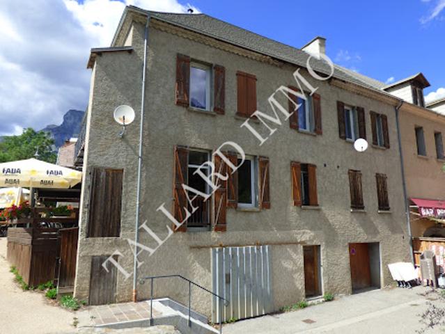 Vente Maison 5 pièces 183 m2 Saint Jean Saint Nicolas