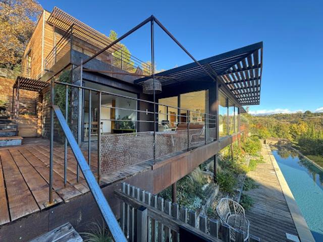 Vente Maison 5 pièces 198 m2 Malemort du Comtat