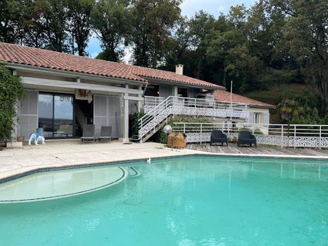 Vente Maison 5 pièces 198 m2 Auch