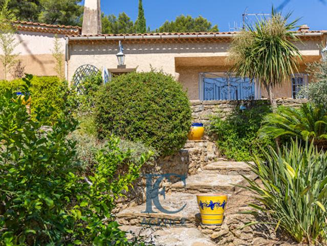 Vente Maison 5 pièces 198 m2 Le Beausset