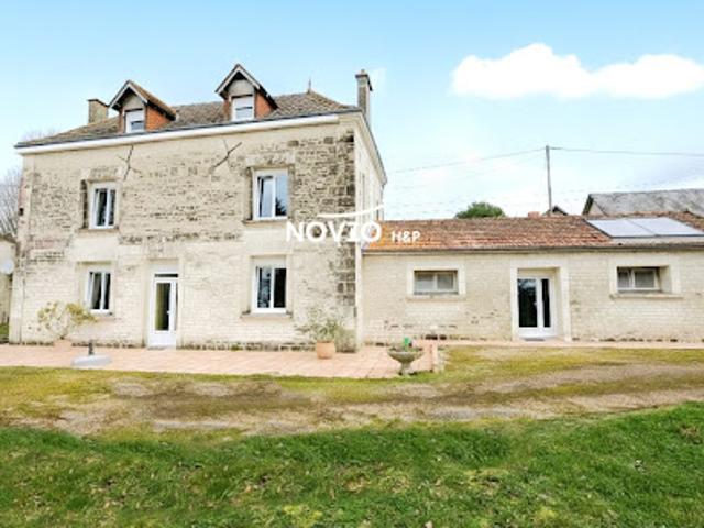 Vente Maison 5 pièces 190 m2 Saint Genest d'Ambière