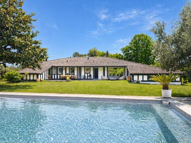 Vente Maison 5 pièces 190 m2 Saubion