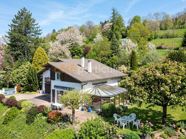 Vente Maison 5 pièces 191 m2 Saint Cergues