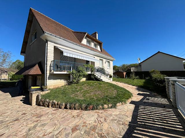 Vente Maison 5 pièces 193 m2 Le Lude