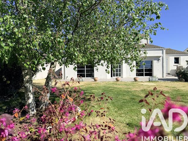 Vente Maison 5 pièces 193 m2 Puilboreau