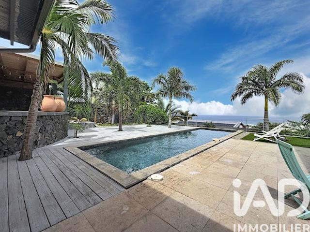 Vente Maison 5 pièces 205 m2 Saint Gilles Les Bains