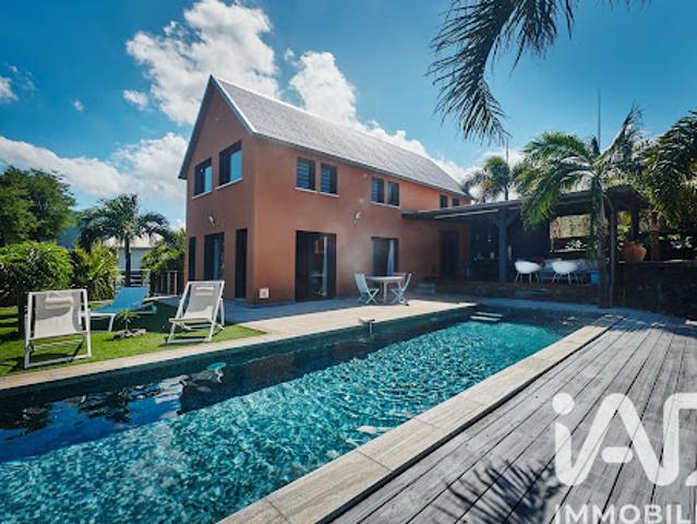 Vente Maison 5 pièces 205 m2 Saint Gilles Les Bains