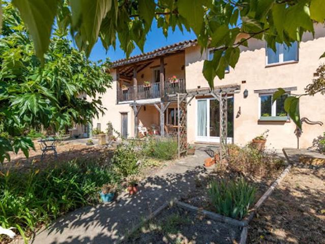 Vente Maison 5 pièces 205 m2 Saint Sardos