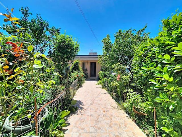 Vente Maison 5 pièces 208.15 m2 La trinite