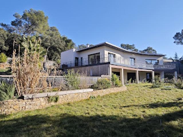 Vente Maison 5 pièces 200 m2 Nimes