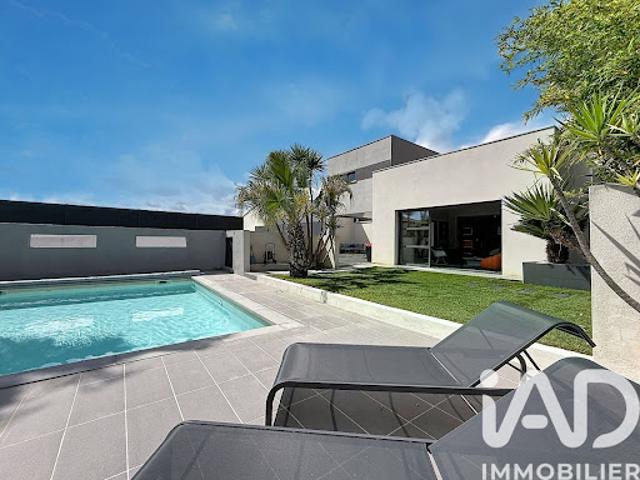 Vente Maison 5 pièces 200 m2 Beziers