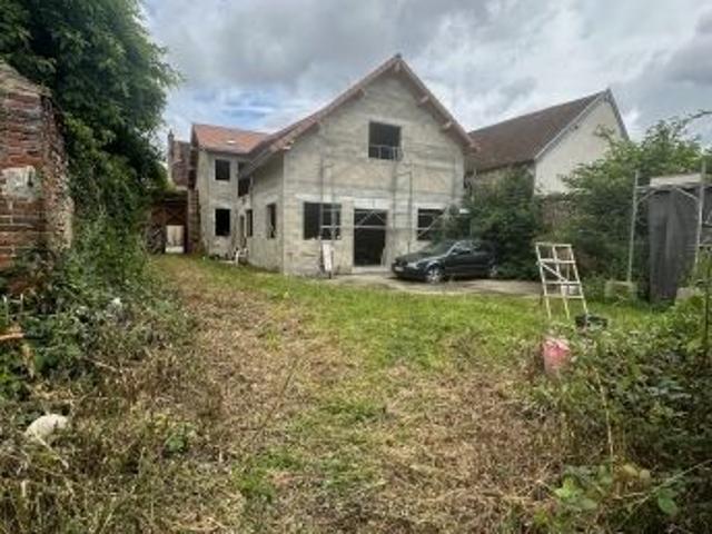 Vente Maison 5 pièces 200 m2 Cerisiers