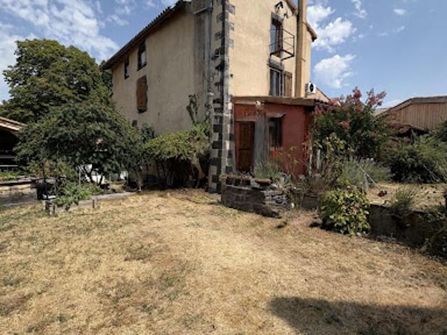 Vente Maison 5 pièces 200 m2 Ennezat