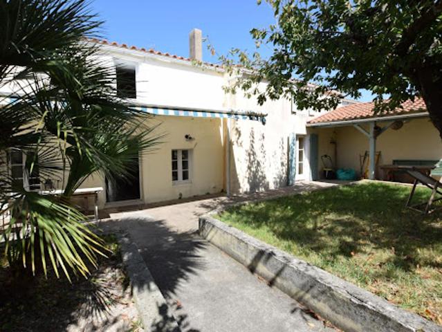 Vente Maison 5 pièces 200 m2 Esnandes