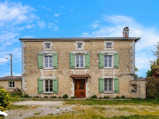 Vente Maison 5 pièces 200 m2 Fouqueure