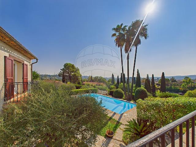 Vente Maison 5 pièces 200 m2 La Colle sur Loup