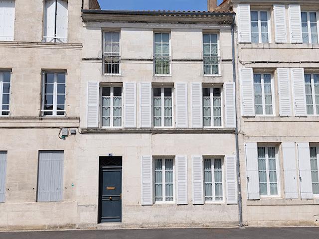 Vente Maison 5 pièces 200 m2 Rochefort