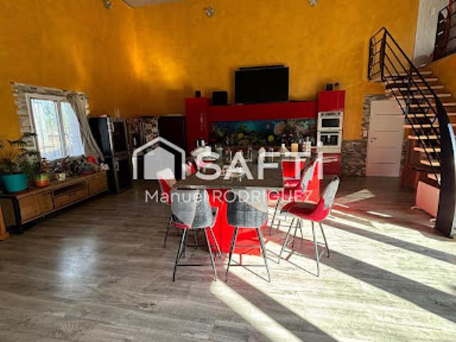 Vente Maison 5 pièces 200 m2 Saugnacq et Muret