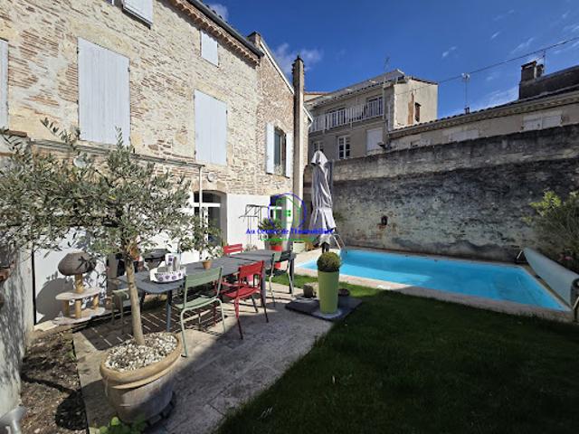 Vente Maison 5 pièces 202 m2 Agen