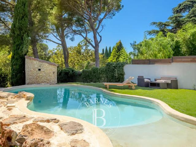 Vente Maison 5 pièces 215 m2 Marseille 12ème