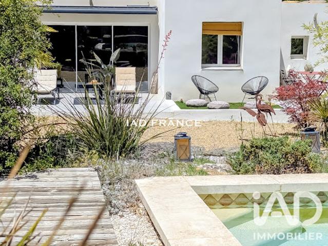 Vente Maison 5 pièces 215 m2 Peynier