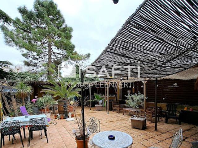 Vente Maison 5 pièces 210 m2 Agde