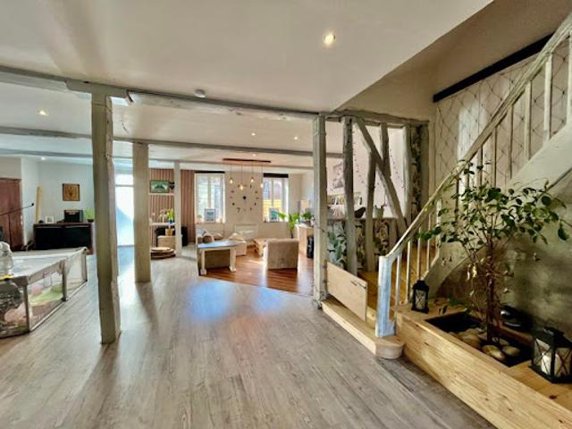 Vente Maison 5 pièces 210 m2 Saverdun