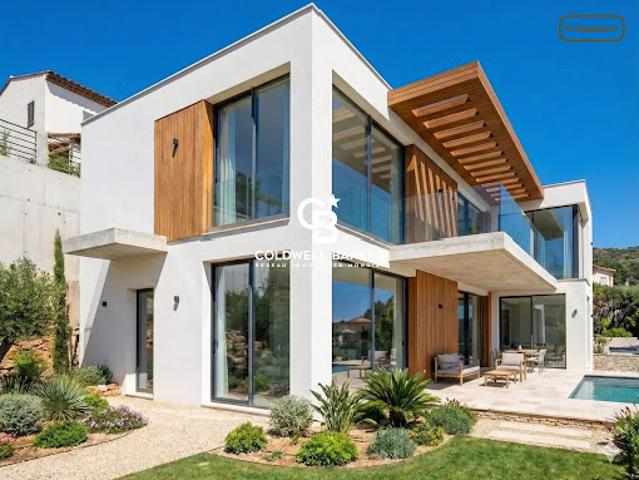 Vente Maison 5 pièces 210.78 m2 Nice