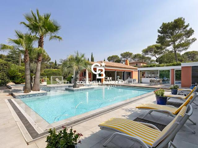 Vente Maison 5 pièces 211 m2 Mougins