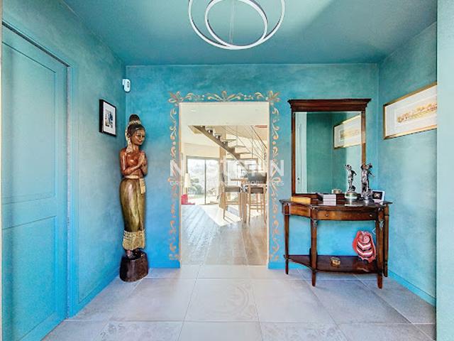 Vente Maison 5 pièces 213 m2 Saint Gilles Croix de Vie