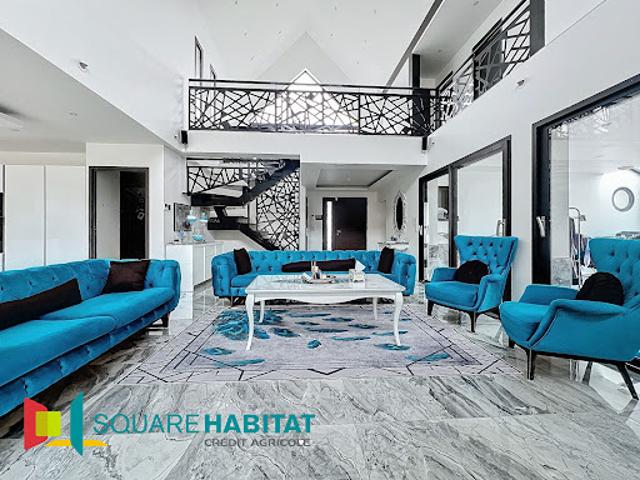 Vente Maison 5 pièces 226.37 m2 Caudan