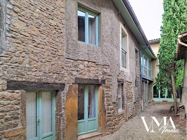 Vente Maison 5 pièces 228 m2 Collonges au Mont d'Or