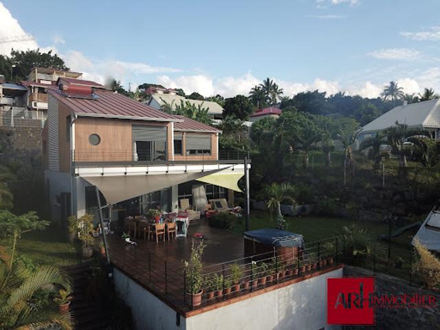 Vente Maison 5 pièces 220 m2 La possession