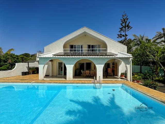 Vente Maison 5 pièces 220 m2 Sainte Clotilde