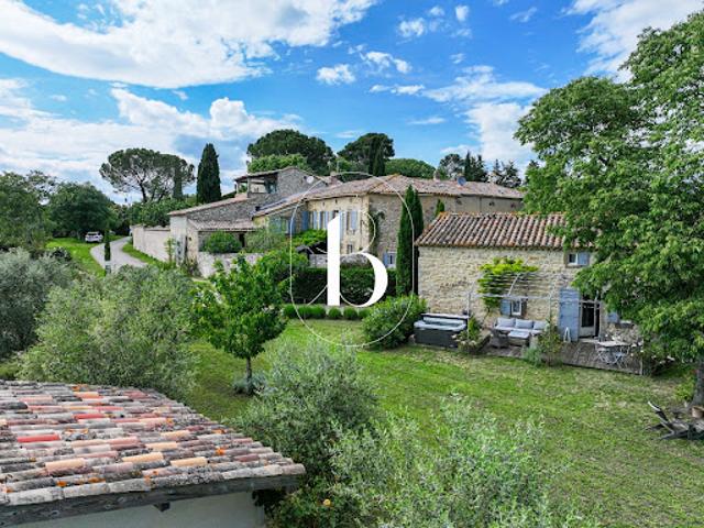 Vente Maison 5 pièces 222 m2 Uzès