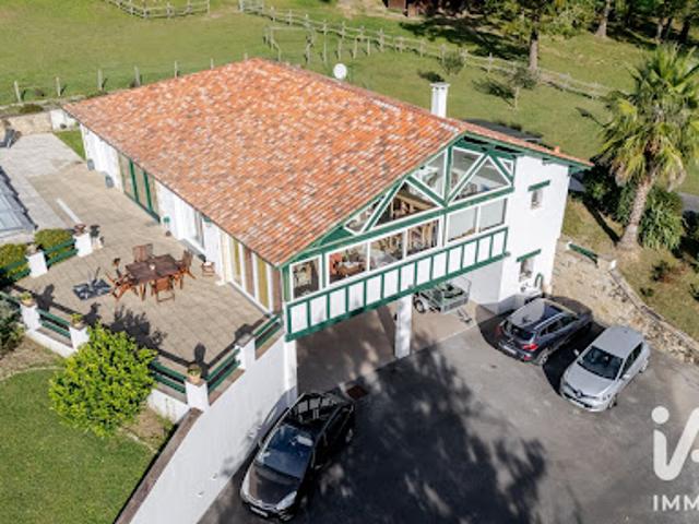Vente Maison 5 pièces 223 m2 Ustaritz