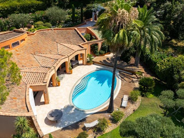 Vente Maison 5 pièces 234 m2 Mougins